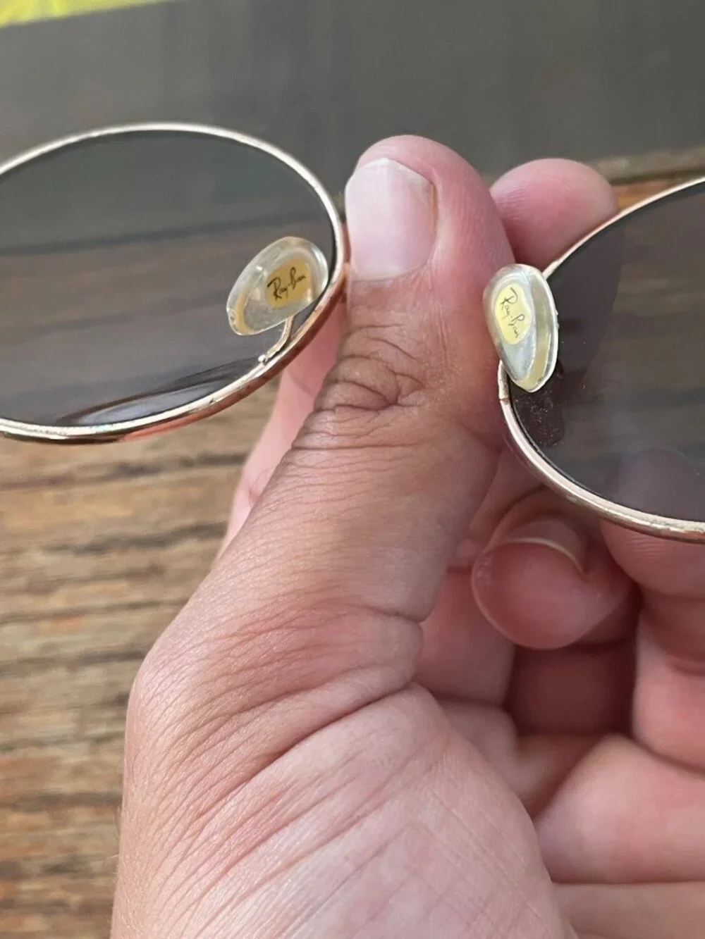 Vintage Ray-Ban Round Metal Sunglasses W/ Case Gold Frame Brown Lenses Retro Loo
